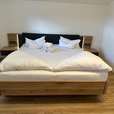 Deluxe Apart Bader Ервалд Екстериор снимка