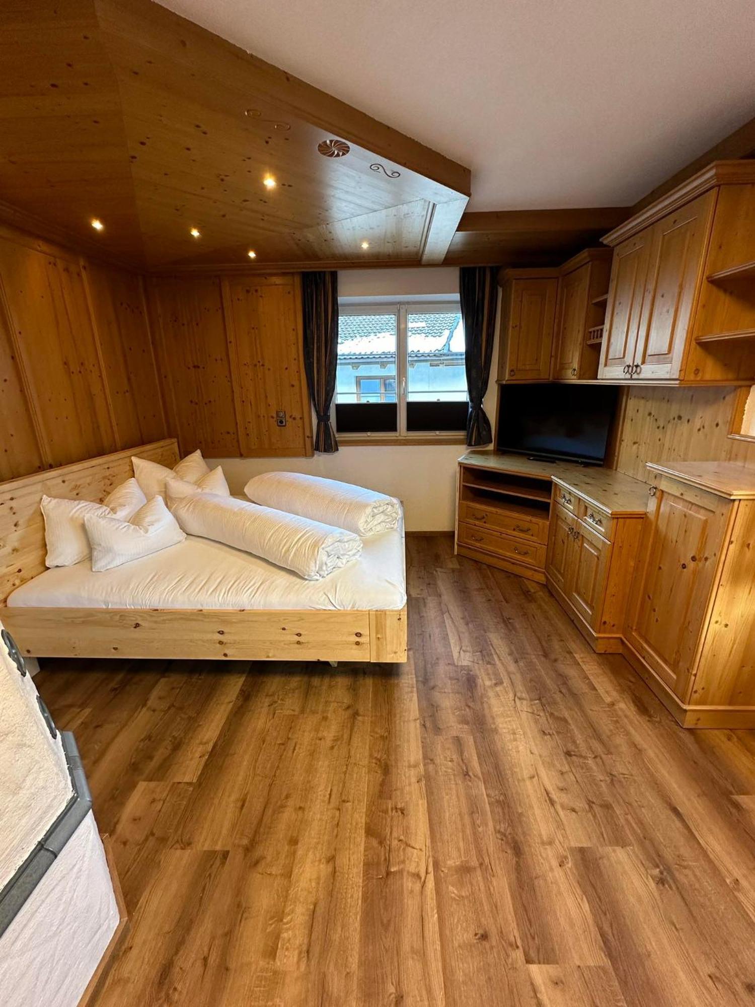 Deluxe Apart Bader Ервалд Екстериор снимка